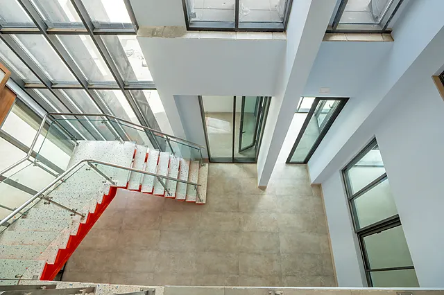 Aménagement intérieur du bâtiment EWP — station de dessalement de Safi